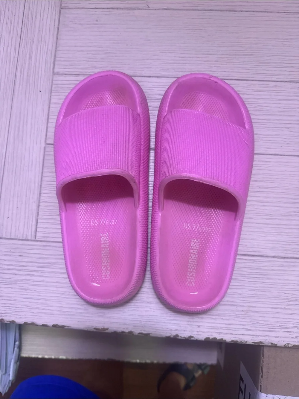 Women's Pink Slide Sandals - Casual Slip-On Comfort